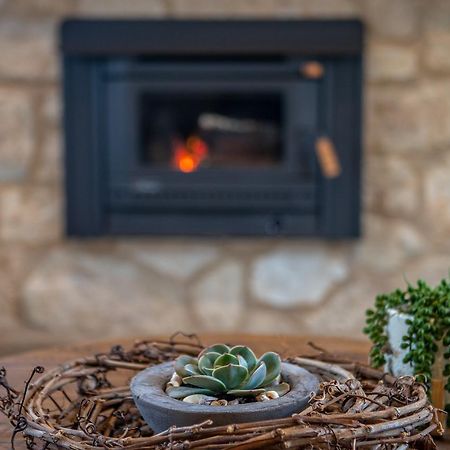 Lucy'S Cottage Роуб Екстериор снимка