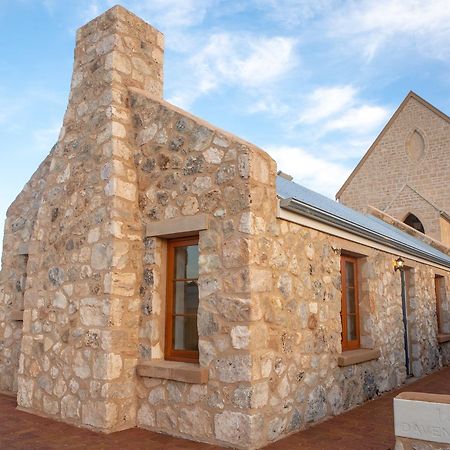 Lucy'S Cottage Роуб Екстериор снимка